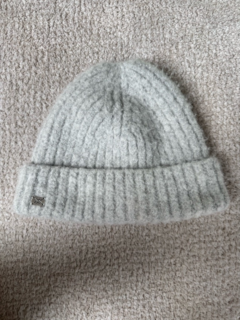 Soia & Kyo Light Gray Ribbed Knit Beanie
